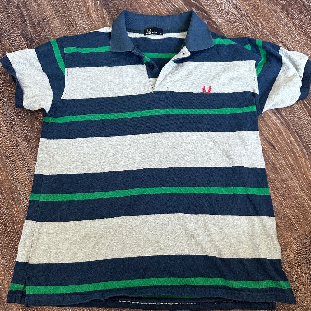 Fred Perry polo size large